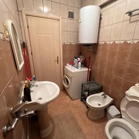 Apartament In Apartman